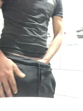 Snapshot of ClatteryPrexy chatting on 12/13/25, 09:21 ClatteryPrexy online show from 12/13/25, 09:21