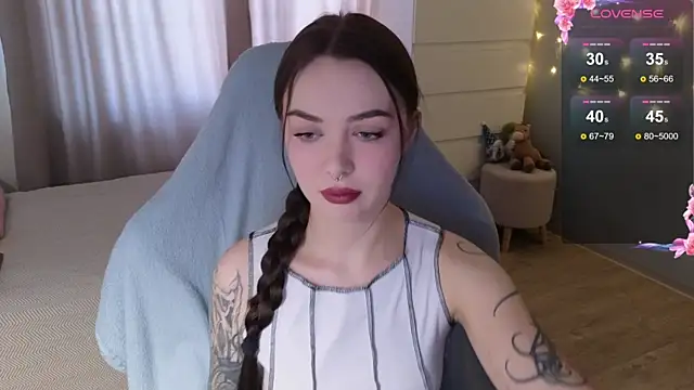 kate leoo online show from 03/31/26, 01:13