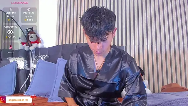 Angel esteban fx online show from 03/11/26, 07:52