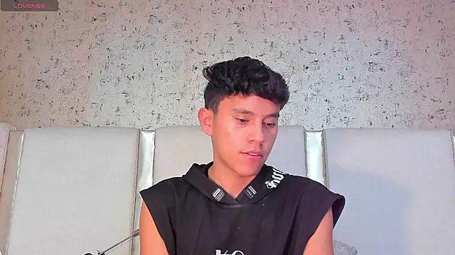 Snapshot of Angel_esteban_fx chatting on 02/26/25, 09:55 Angel esteban fx online show from 02/26/25, 09:55