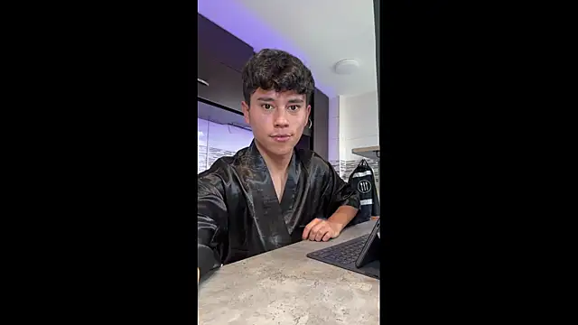 Angel esteban fx online show from 03/16/26, 08:33