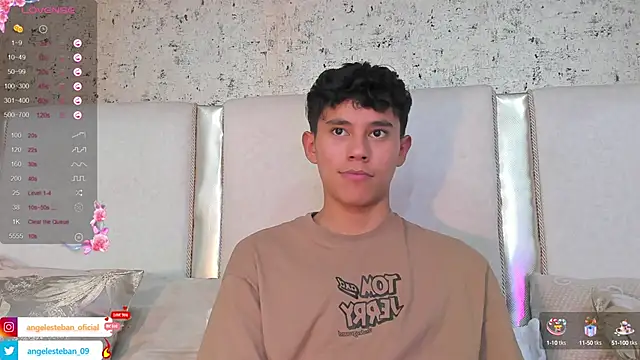 Snapshot of Angel_esteban_fx chatting on 02/28/25, 09:58 Angel esteban fx online show from 02/28/25, 09:58