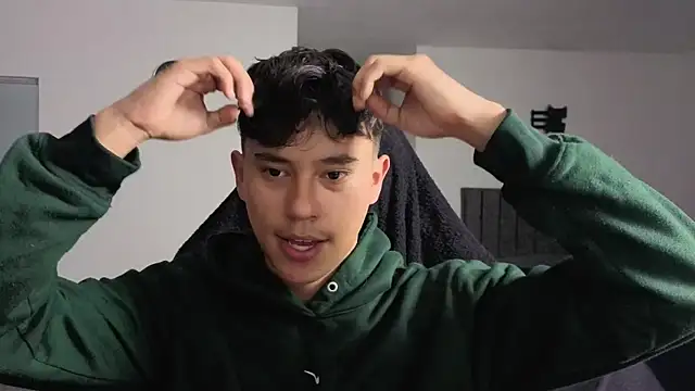 Snapshot of Angel_esteban_fx chatting on 06/09/26, 07:26 Angel esteban fx online show from 06/09/26, 07:26