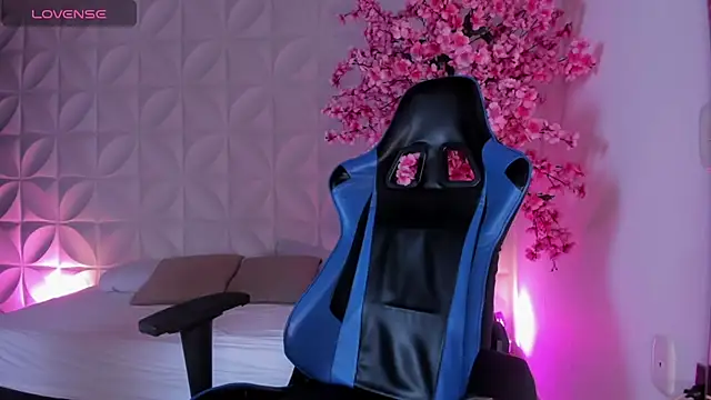 atenea jones online show from 03/14/26, 07:20