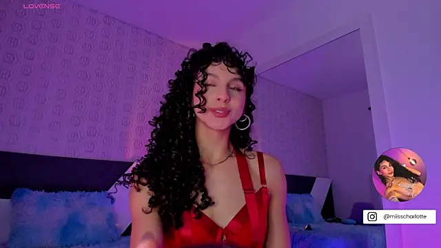 MiissCharlotte online show from 12/15/25, 04:40