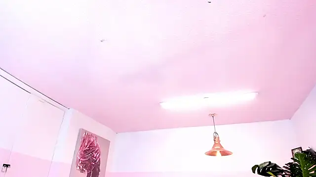 Red lady online show from 01/21/25, 06:43