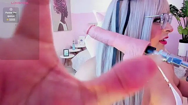 Red lady online show from 02/21/25, 03:56