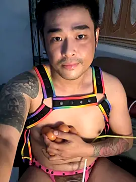 Asianhif online show from 10/28/25, 03:51