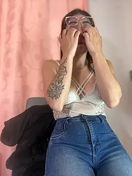 hannacruzsj online show from 01/19/26, 04:33