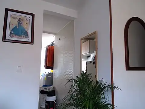 Laura martin  online show from 09/15/25, 11:21