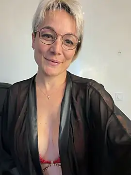 marinella07 online show from 06/11/26, 08:11