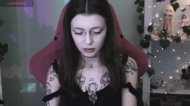 prettybones online show from 05/07/26, 10:35