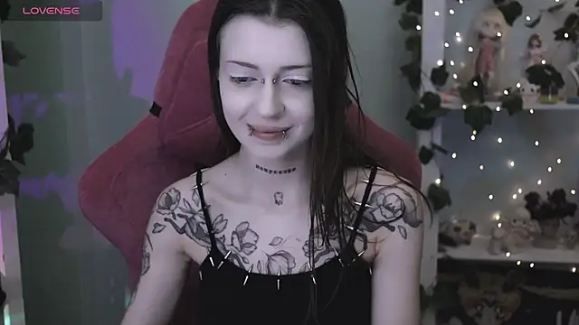 prettybones online show from 06/03/26, 10:36