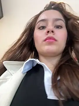 Juanelopez1 online show from 11/13/25, 07:29