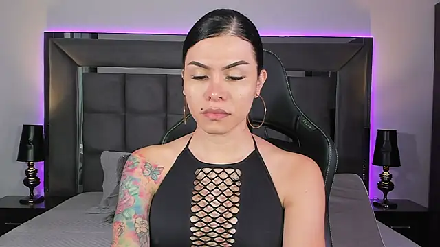 Emmilysantibanez online show from 01/18/26, 03:48