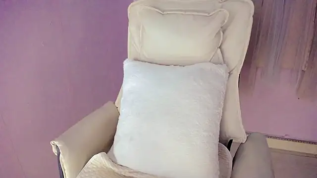   18Angel   online show from 11/15/25, 07:29