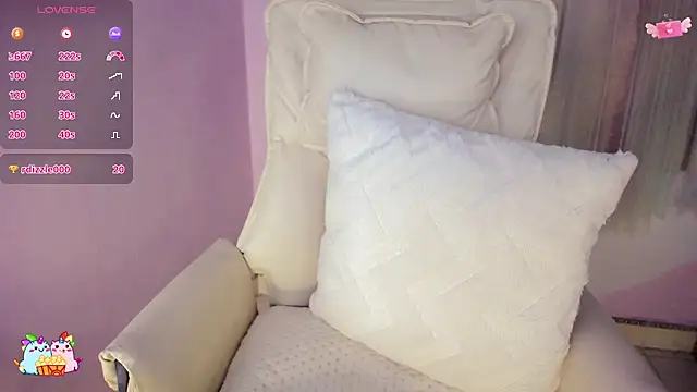   18Angel   online show from 01/09/26, 07:04