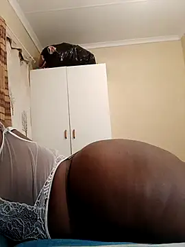 curvybigAssxx online show from 09/12/25, 02:12
