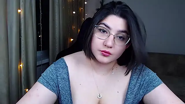 Crazy Bunya online show from 12/21/25, 01:35