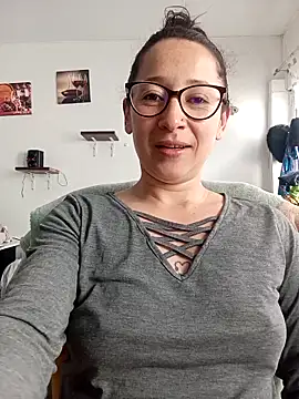 emilypoppy3 online show from 02/27/26, 08:30