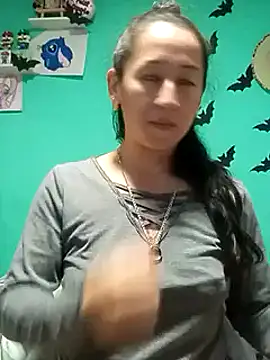 emilypoppy3 online show from 02/20/25, 06:13