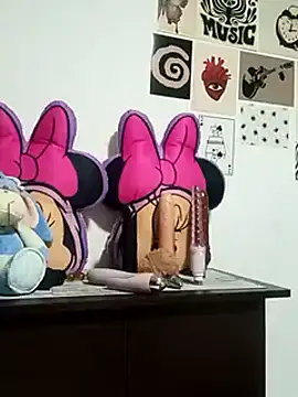 emilypoppy3 online show from 02/19/25, 03:06