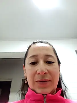 Snapshot of emilypoppy3 chatting on 04/29/26, 10:05 emilypoppy3 online show from 04/29/26, 10:05