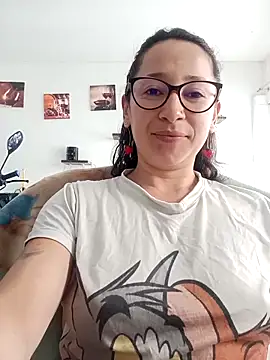 emilypoppy3 online show from 03/02/26, 08:05