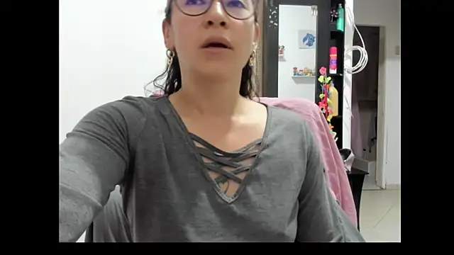 emilypoppy3 online show from 03/27/26, 09:27