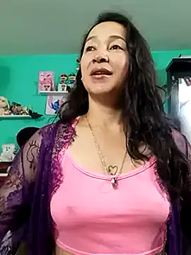 emilypoppy3 online show from 03/19/25, 10:44