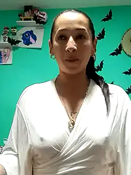 emilypoppy3 online show from 02/18/25, 08:14