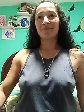 emilypoppy3 online show from 02/25/25, 04:25