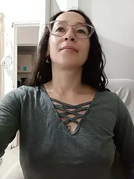 emilypoppy3 online show from 07/15/26, 06:15