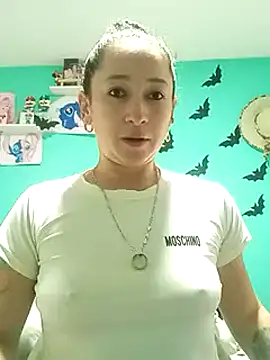 emilypoppy3 online show from 02/26/25, 08:15