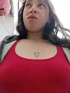 emilypoppy3 online show from 06/12/26, 04:05