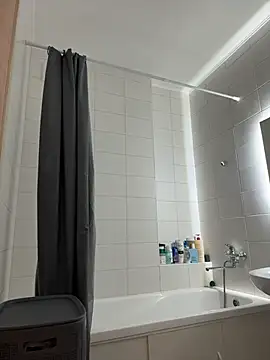 NewLale online show from 12/04/25, 04:22