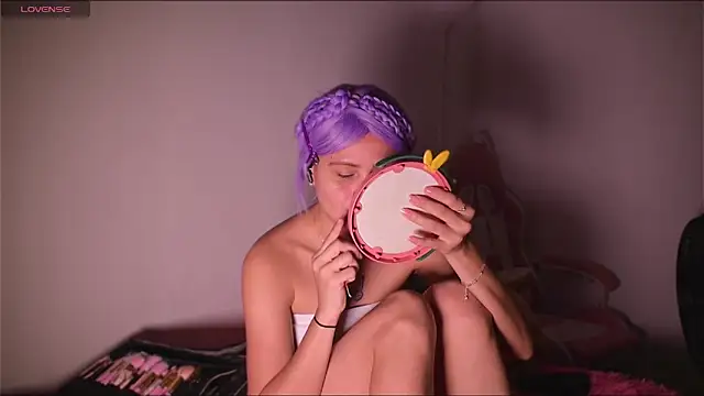 Snapshot of IsabellaFerreiraa chatting on 05/29/26, 01:06 IsabellaFerreiraa online show from 05/29/26, 01:06
