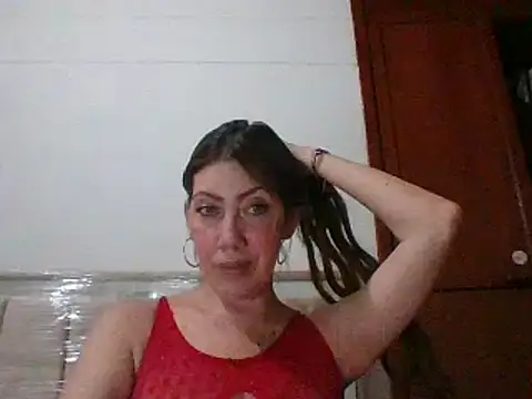 stephanie allen online show from 03/08/25, 06:43