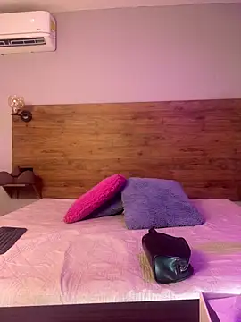 DeboraEvans online show from 02/11/26, 03:01