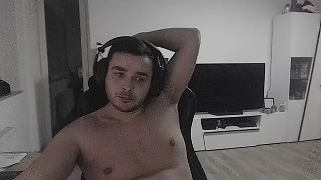 SharkLuigi online show from 01/08/26, 11:11