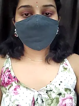 Snapshot of Angleannie chatting on 02/19/26, 03:20 Angleannie online show from 02/19/26, 03:20