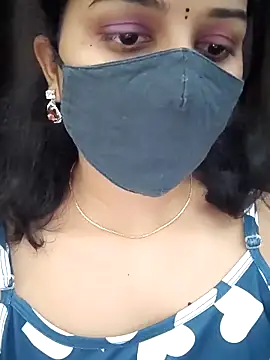 Snapshot of Angleannie chatting on 02/15/26, 03:33 Angleannie online show from 02/15/26, 03:33