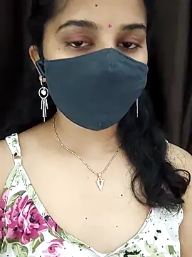 Snapshot of Angleannie chatting on 12/14/25, 06:24 Angleannie online show from 12/14/25, 06:24