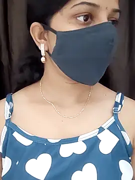 Snapshot of Angleannie chatting on 11/21/25, 09:25 Angleannie online show from 11/21/25, 09:25