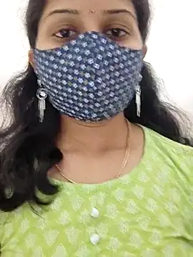 Snapshot of Angleannie chatting on 10/29/25, 09:41 Angleannie online show from 10/29/25, 09:41