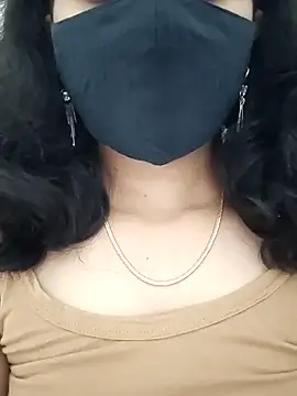 Snapshot of Angleannie chatting on 10/06/25, 04:30 Angleannie online show from 10/06/25, 04:30