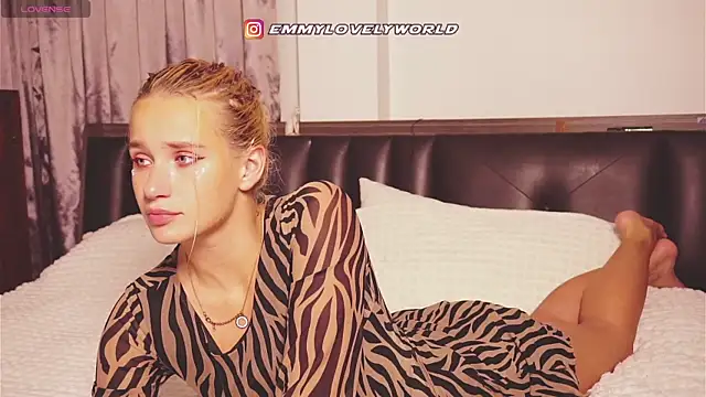 Snapshot of daughter_of_Ronaldo chatting on 09/13/25, 05:35 daughter of Ronaldo online show from 09/13/25, 05:35