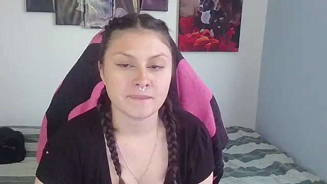 jessica gomez online show from 10/16/25, 10:29