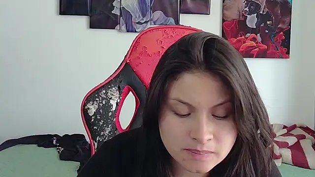 jessica gomez online show from 11/10/25, 08:36