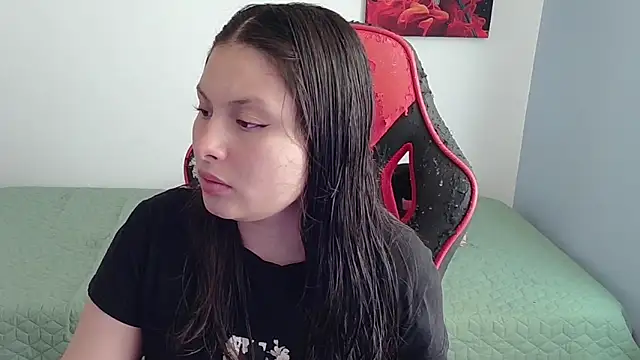 jessica gomez online show from 11/06/25, 08:35